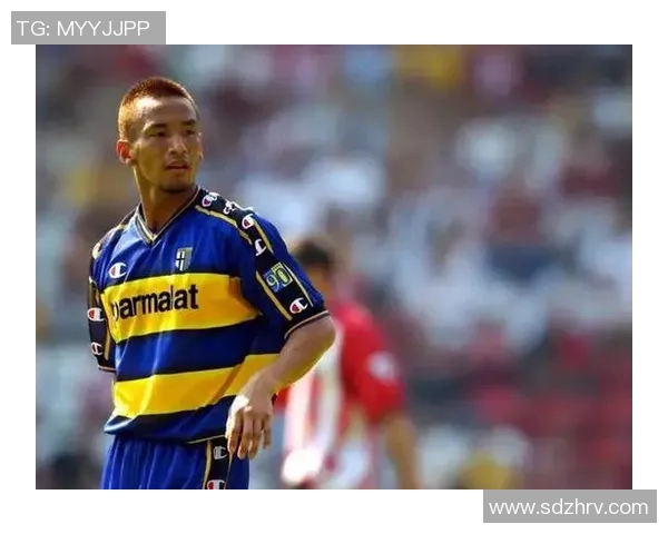 耐克广告牌上的足球明星们如何影响全球体育文化与时尚潮流